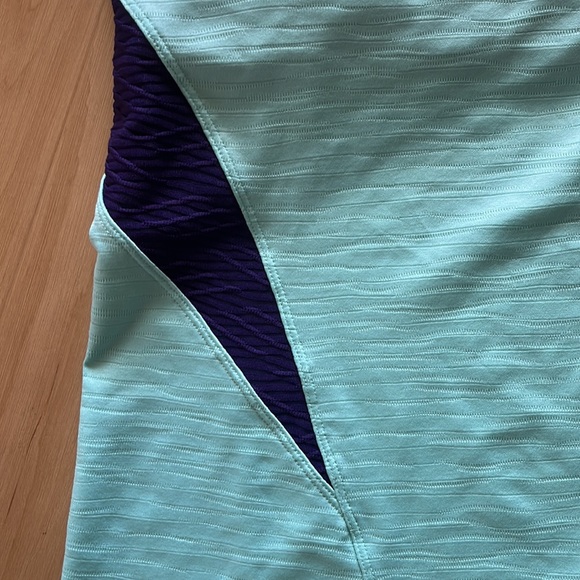 PEARL IZUMI WOMENS INFINITY WORKOUT TANK GREEN PURPLE SIZE M CYCLING RUNNING GYM - Picture 3 of 8